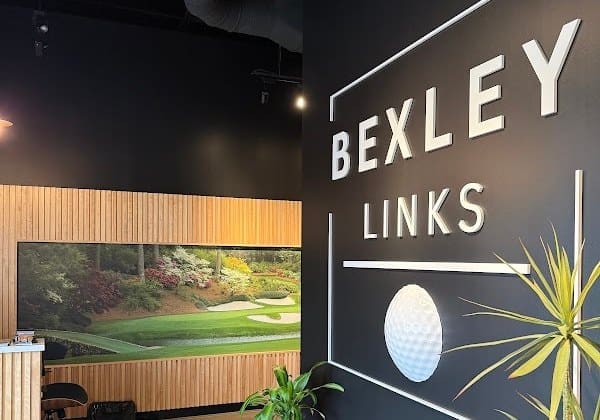 Bexley Links Golf lounge and sign inside the indoor golf studio in Bexley, Columbus, Ohio